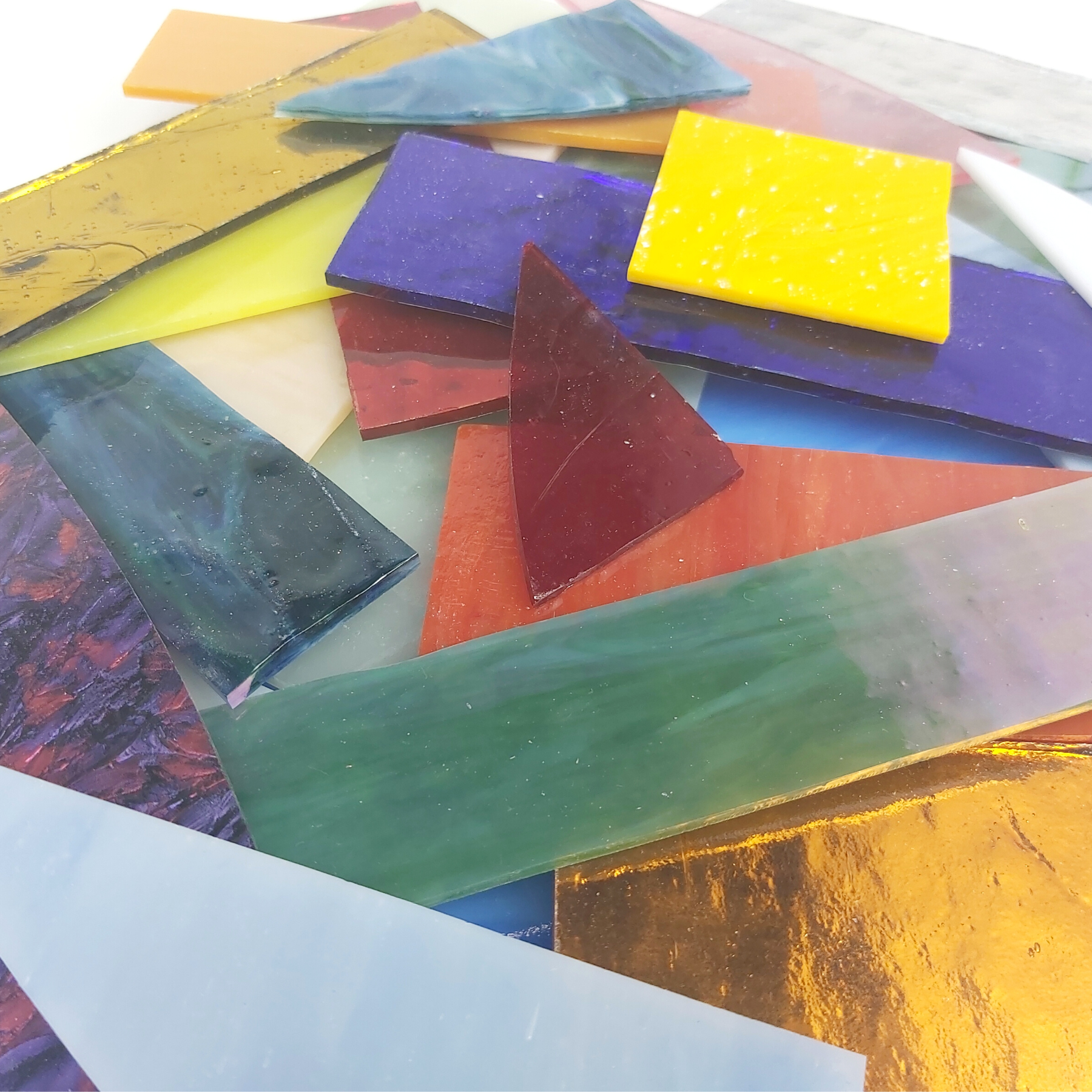 Glass Offcuts - Assortment of Colours 1kg