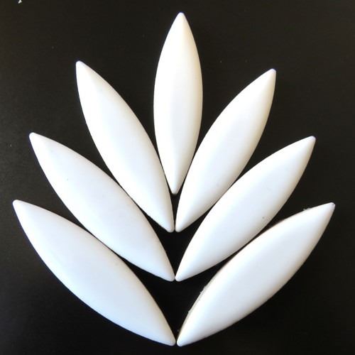 Ceramic XL Petals - White H3
