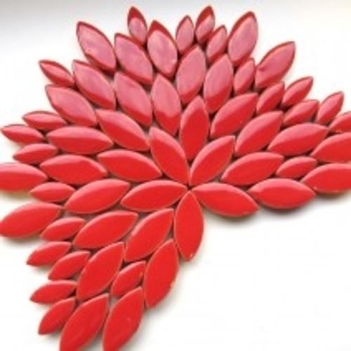 Ceramic Petals - Red H4