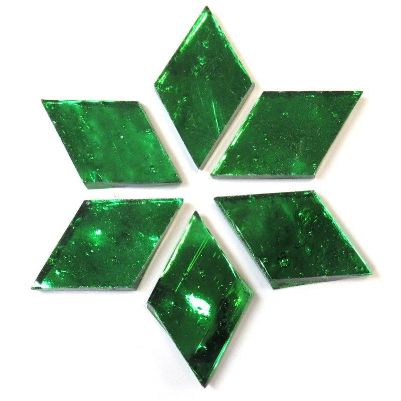 AR42 Glass Diamonds - Kelly Green Wavy
