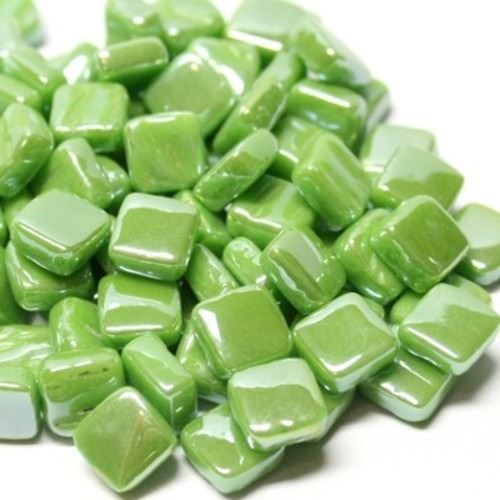 8mm Iridised - 011 New Green - *DISCONTINUED*