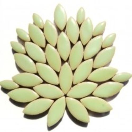 Ceramic Petals - Peppermint H144