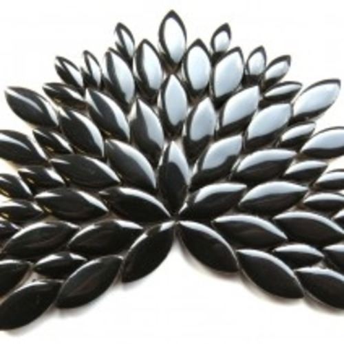 Ceramic Petals - Black H1